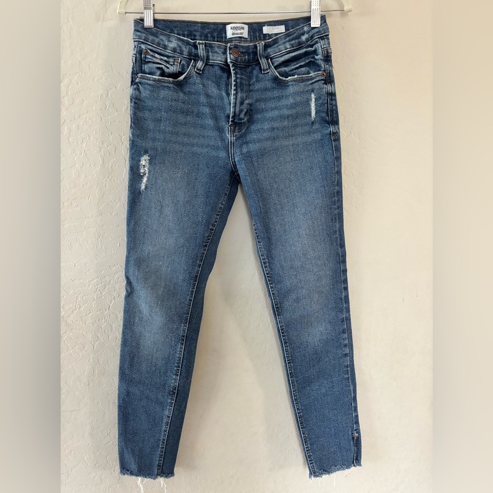 Kensie Women's Blue Skinny Distressed Jeans